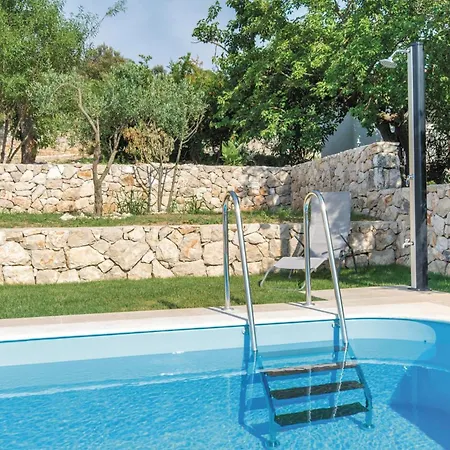 Stunning Home In Vinisce *