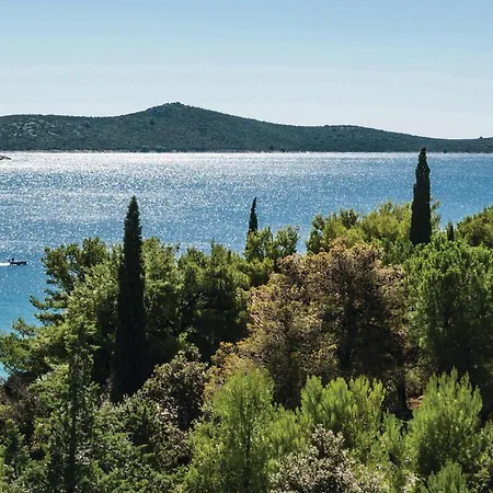 Cozy Home In Vinisce With House Sea View Holiday home *